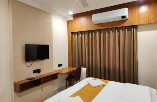 Indore Hotel | Hotel The Avirajan