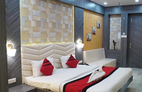 Kanpur Hotel | Hotel The Novelty