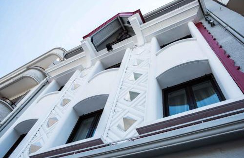 Thonon-les-Bains Hotel | Hotel Thonon Centre Le Comte Rouge