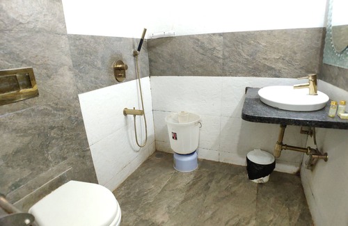 Maharana Pratap Nagar Hotel | Hotel Tilak