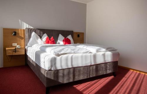 Tirolo Hotel | Hotel Tiroler Kreuz