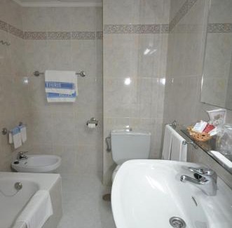 O Grove Hotel | Hotel Touris