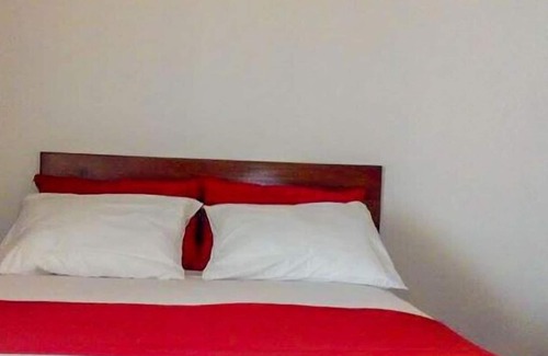 Reparto Ibarra Bed & Breakfast | Hotel Tronco Inc