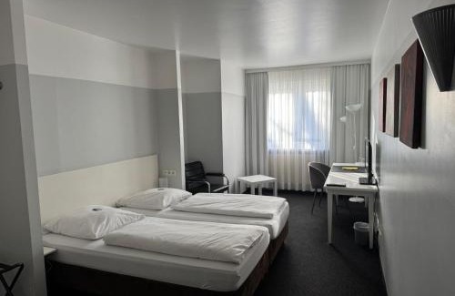 Altstadt II Apartment | Hotel U Mülheim Free Parking Highspeed WiFi