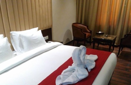 Satna Hotel | Hotel Uma Residency