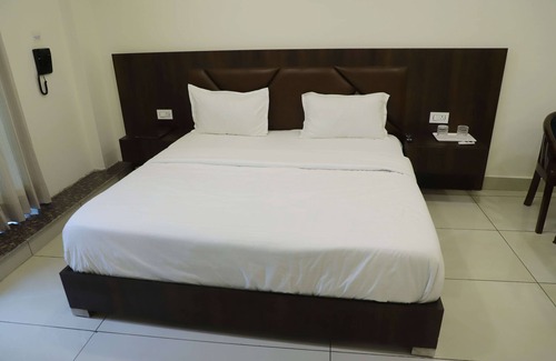 Dasua Hotel | Hotel Veera