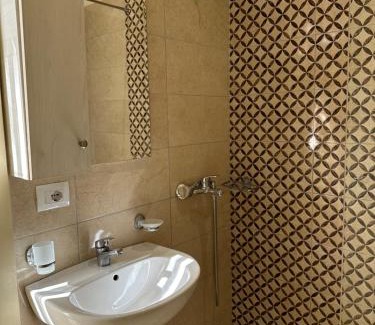 Durres Hotel | Hotel Veliera