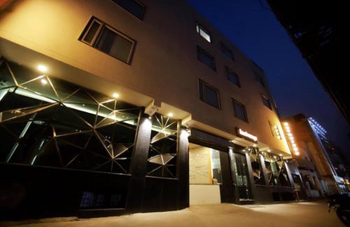 Behror Hotel | Hotel Venus By Smart Group