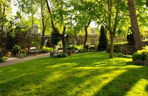 Lauenfoerde Hotel | Hotel Vier Spitzen