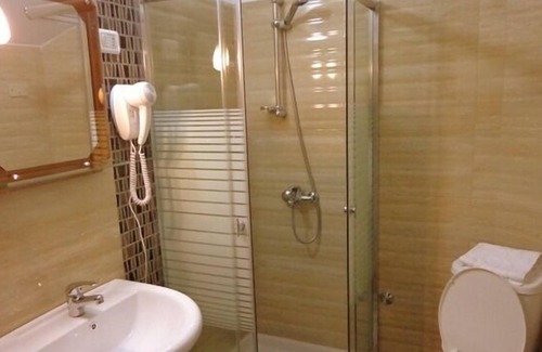 Farke Hotel | Hotel Viktoria Tirana