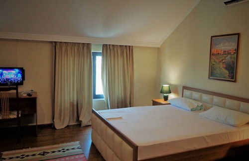 Farke Hotel | Hotel Viktoria Tirana