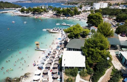 Ksamil House | Hotel Villa Adrian