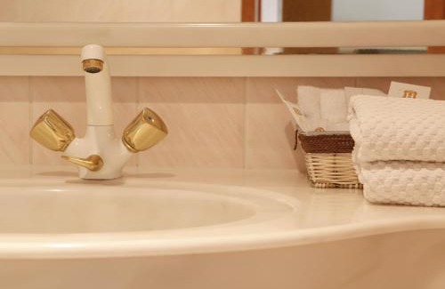 Gruenstadt Hotel | Hotel Villa Brenner