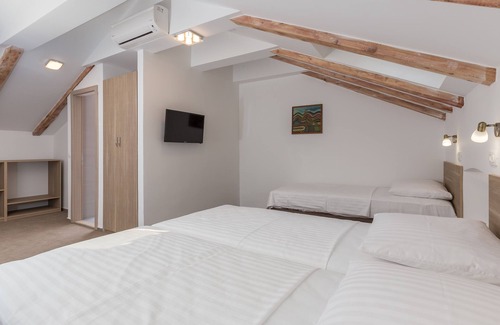 Komolac Hotel | Hotel Vimbula