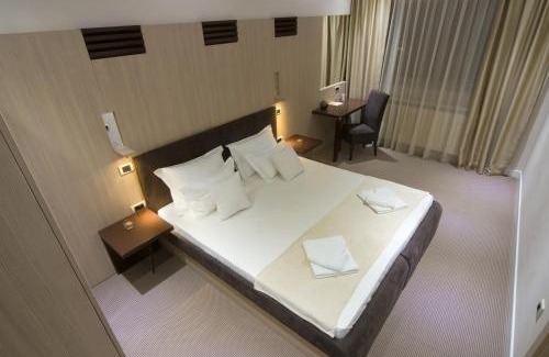 Kragujevac Bed & Breakfast | Hotel Viva
