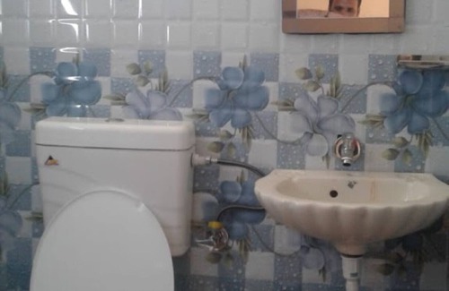 Rajgarhi Hotel | Hotel Vivek Palace and Restaurant