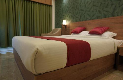 Alwaye Hotel | HOTEL VKJ INN Aluva