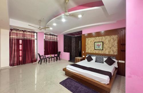 Noida Hotel | Hotel Warm Welcome