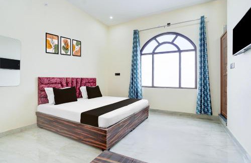 Allahabad Hotel | Hotel White House