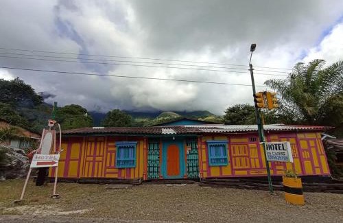 Pajarito Hotel | Hotel y Estadero Los Colores