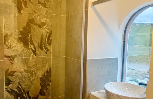 El Penol Other | Hotel y Termales Castillo del Lago
