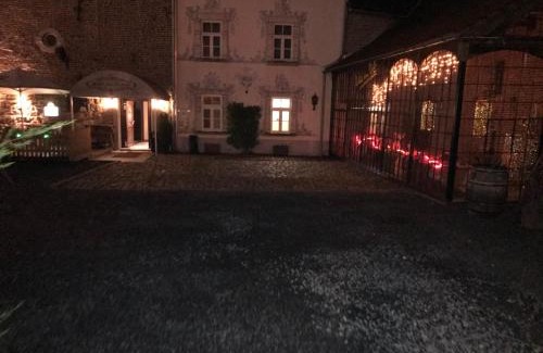 Herzogenrath Hotel | Hotel zur Brücke