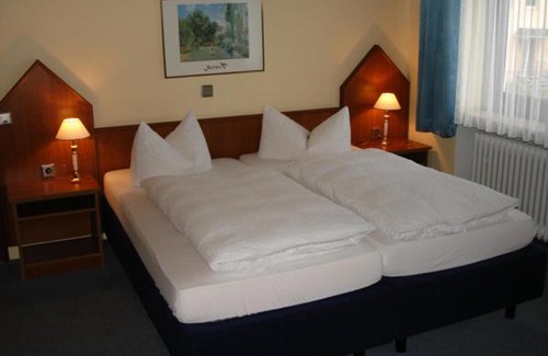 Deudesfeld Hotel | Hotel zur Post