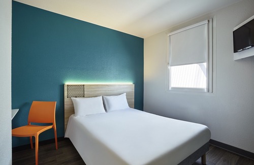 Courcouronnes Hotel | hotelF1 Evry A6
