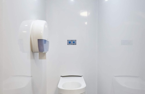 Quartier du Petit-Montrouge Hotel | hotelF1 Paris Porte de Châtillon