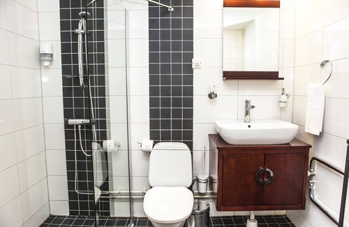 Hallonbergen Apartment | Hotell Sundbyberg
