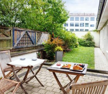 Flingern Nord Apartment | Hotelzimmer in Düsseldorf 2 Heidelberger Hof