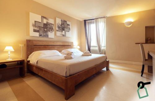 Vezzano Ligure Hotel | Hotiday Vezzano Ligure