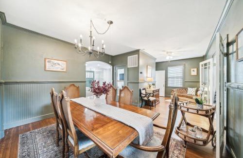 Downtown Tulsa House | Hottub, Pool Table, Basketball, Firepit, Sleeps 8