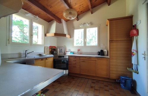 La Palmyre House | House 11pers, beach, pool and garden in private residence