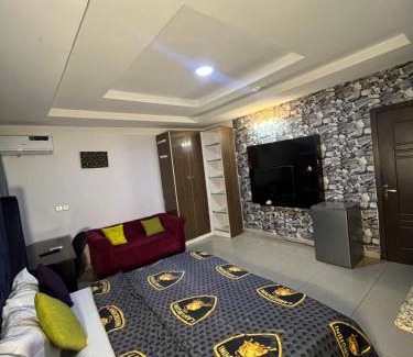 Ofin Apartment | House 30b