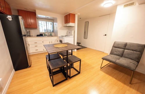 Hastings House | House Cambridge in the heart of East Vancouver