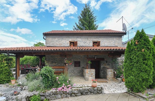 Veli Brgud Apartment | House Casa Barunessa (95321-A1) - Jurdani