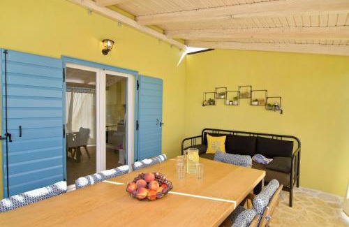 Susica House | House Crassula