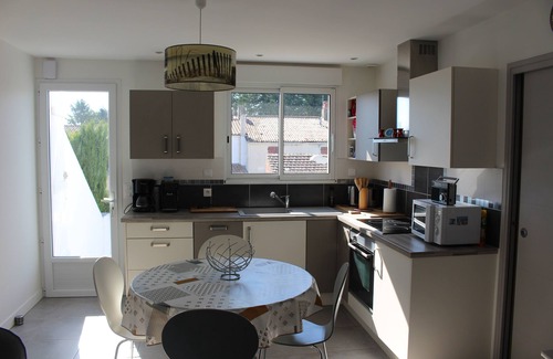 La Tremblade House | House downtown, Garage, internet access, Terrace, private enclosed courtyard