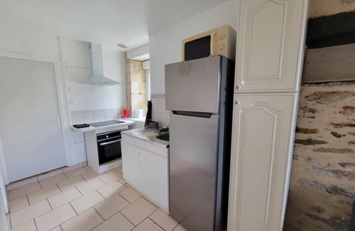 Mareuil-Sur-Lay-Dissais House | House for 2 to 4 people close to all amenities and 25 minutes from the sea