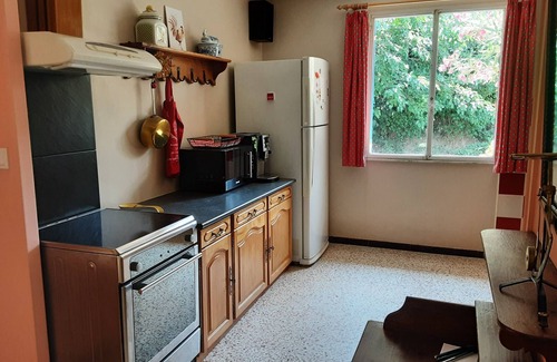 Saint-Julien-de-Peyrolas Villa | House 5 minutes from Gorges de l'Ardèche and beaches