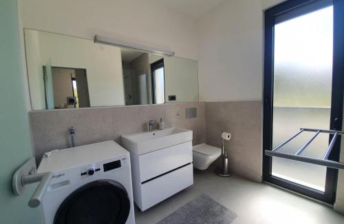 Supetar Apartment | House G