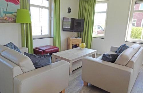 Breskens House | House in Netherlands for 8 with Modern Comfort