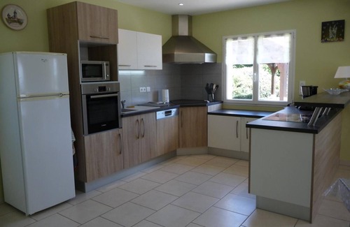 Salignac-Eyvignes Cottage | House in Salignac-Eyvigues with terrace, Wifi and parking