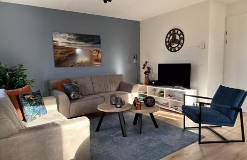 Scherpenisse House | House in Scherpenisse near Oosterschelde, cleaning included