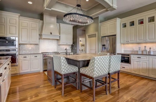 Summit House | House in Summit, WI Available for Rent