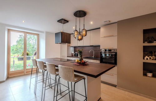 Publier House | House in the heart of Evian golf course