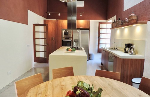 Sant Antoni de Portmany Cottage | House in the valley of the almond trees, the quietest and most authentic area of Ibiza.