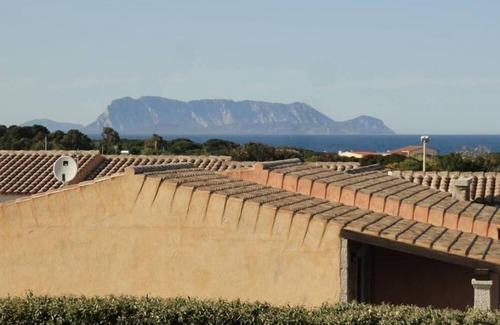 Baia Sant'Anna House | House in wonderful environment closed to the sea (IUN code R1324)