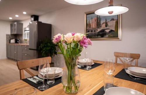Kranjska Gora Apartment | House Leska